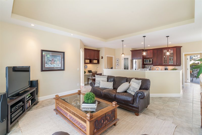 Family Room | Kitchen