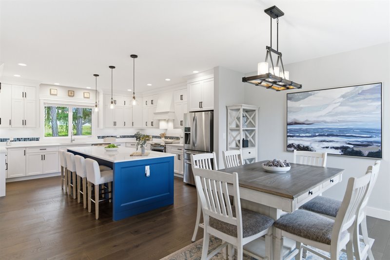 Dining Room | Kitchen