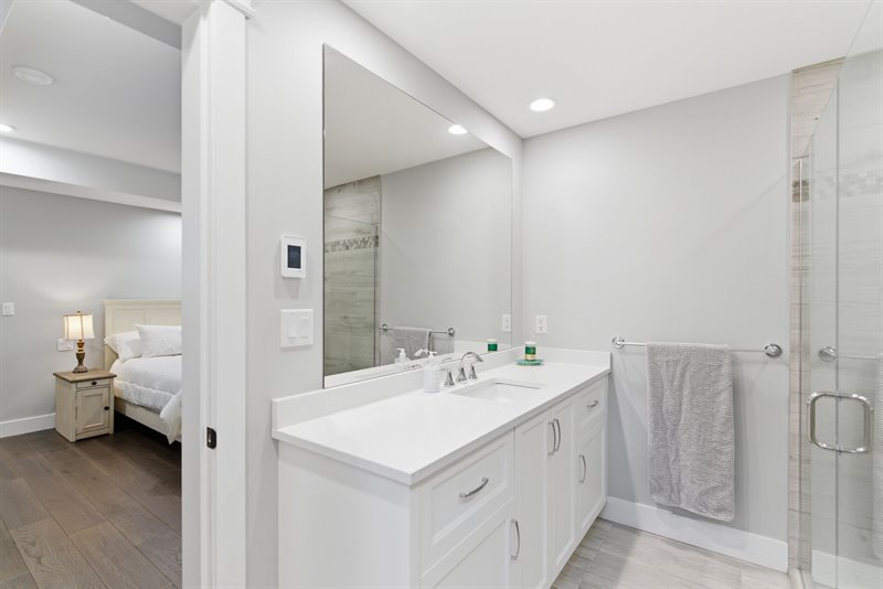 Guest Suite - Bedroom 2 Ensuite