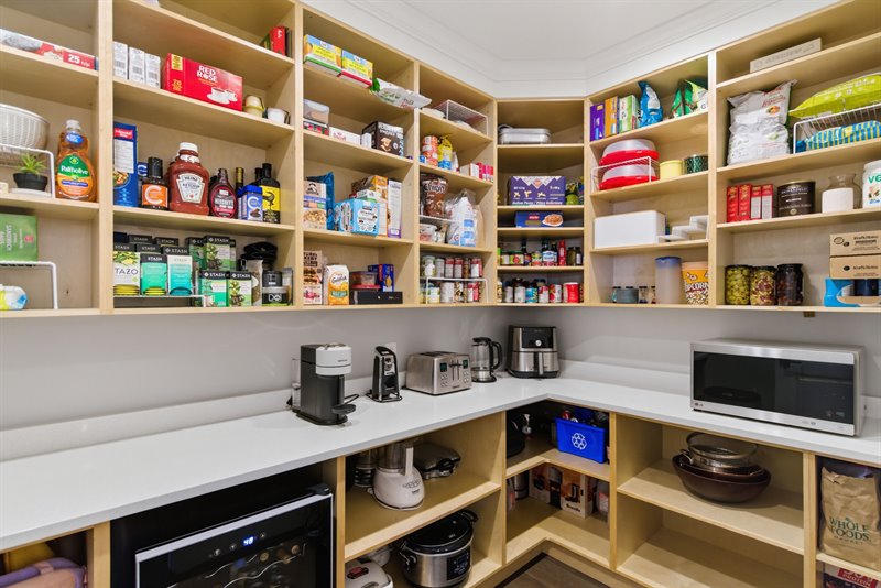 Walk-In Pantry