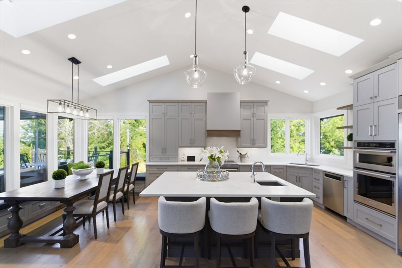 Kitchen & Dining Room