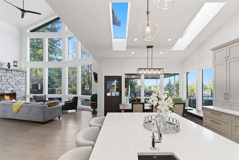 Kitchen | Dining Room