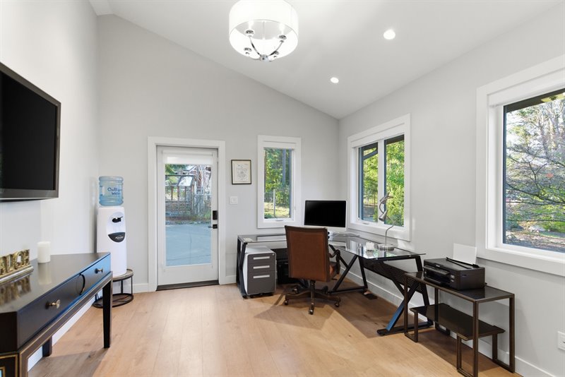 Den - Exterior Access