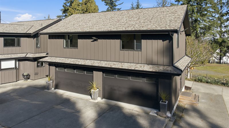 Double Garage | Workshop