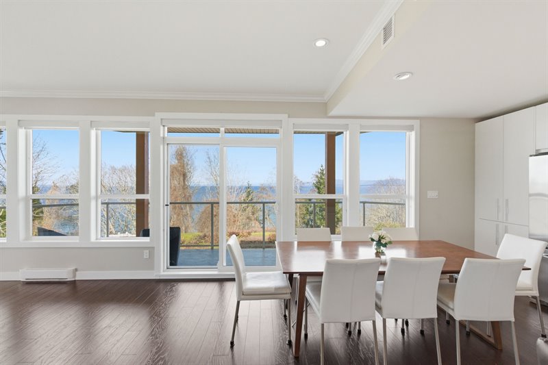 Dining Area - Door to Main Balcony