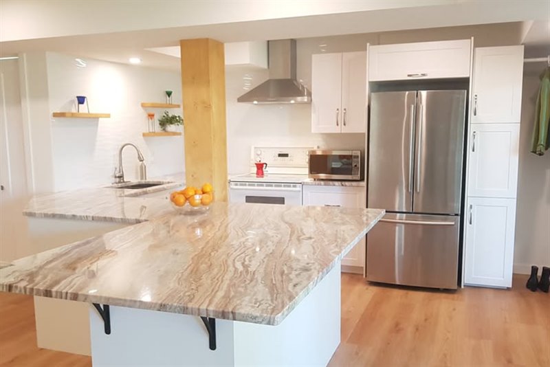 Lower Level Legal Suite - Kitchen