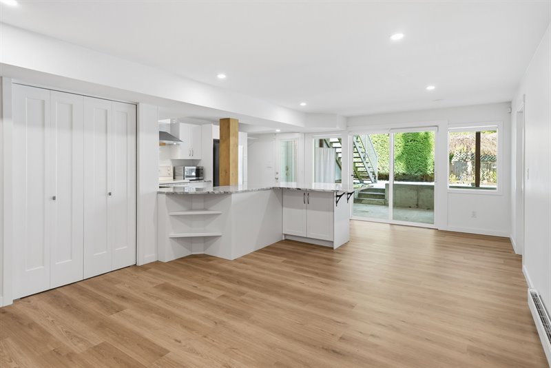 Lower Level Legal Suite - Living | Dining Area