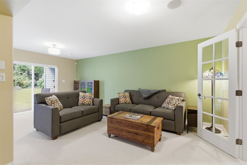 Family Room - Doors to Patio