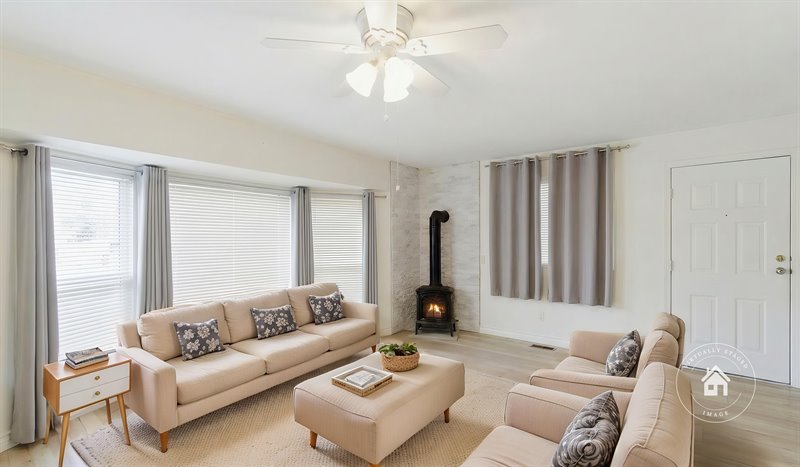 Legal Suite Living Room - Virtual Staging