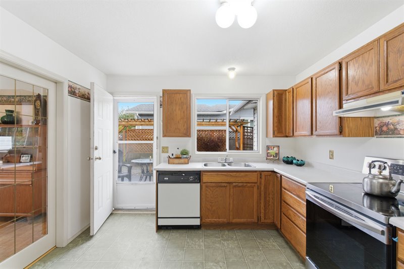 Kitchen - Door to Patio