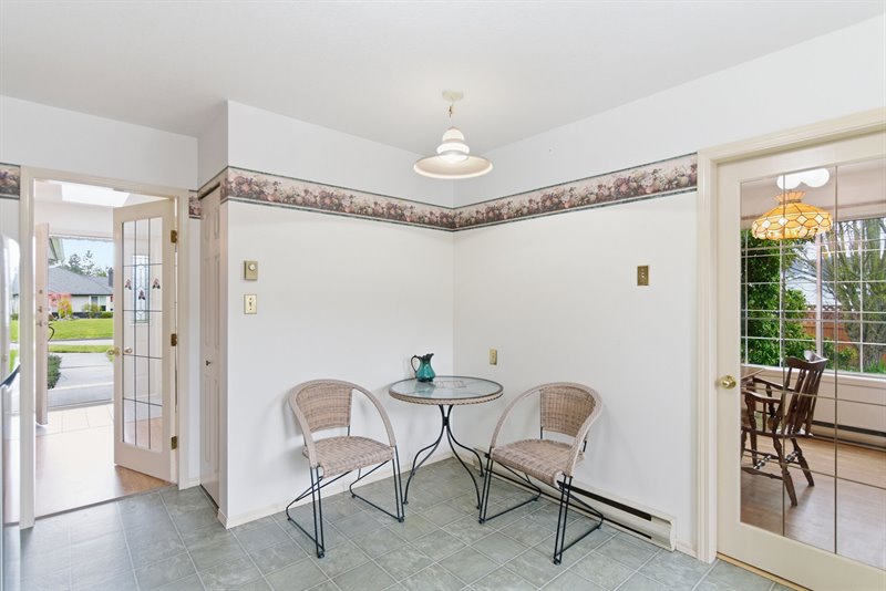 Kitchen | Dining Room