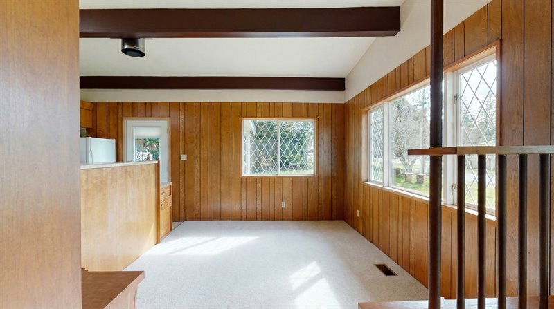 Dining Room - Virtual Decluttering