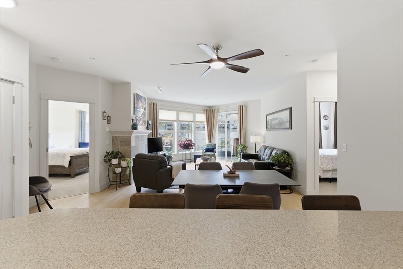 Kitchen | Dining Area