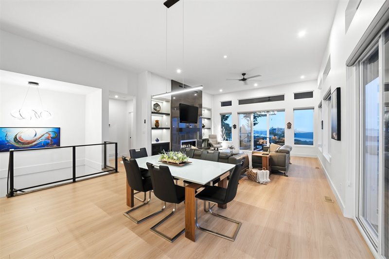 Dining | Living Room