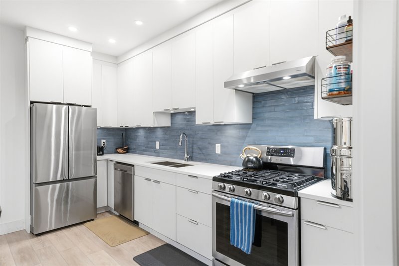 Legal Suite - Kitchen