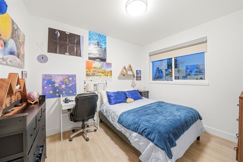 Legal Suite - Bedroom 2