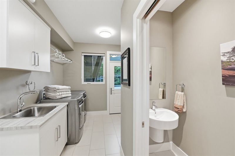 Laundry & Powder Rooms