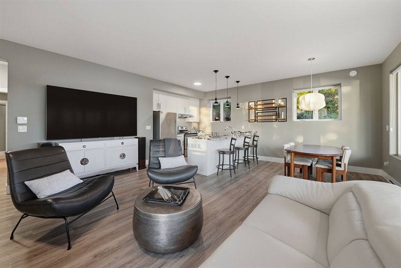 Suite - Kitchen, Living & Dining Room