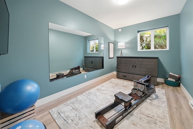 Suite - Den | Bedroom 2