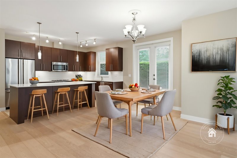 Dining Area | Kitchen (Virtual Staging)