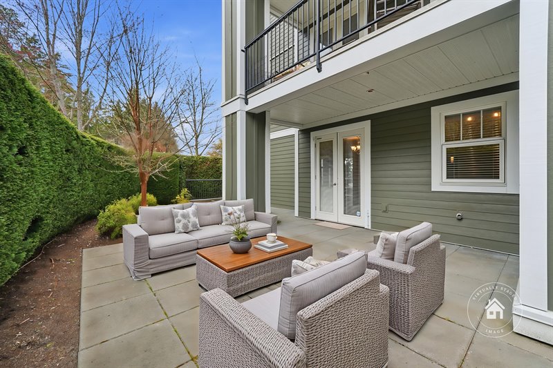 Patio (Virtual Staging)