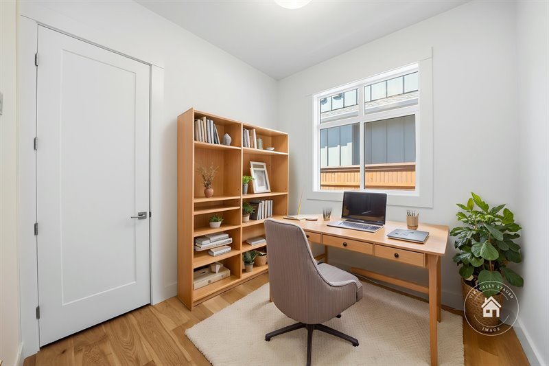 Bedroom 3 (Virtual Staging)