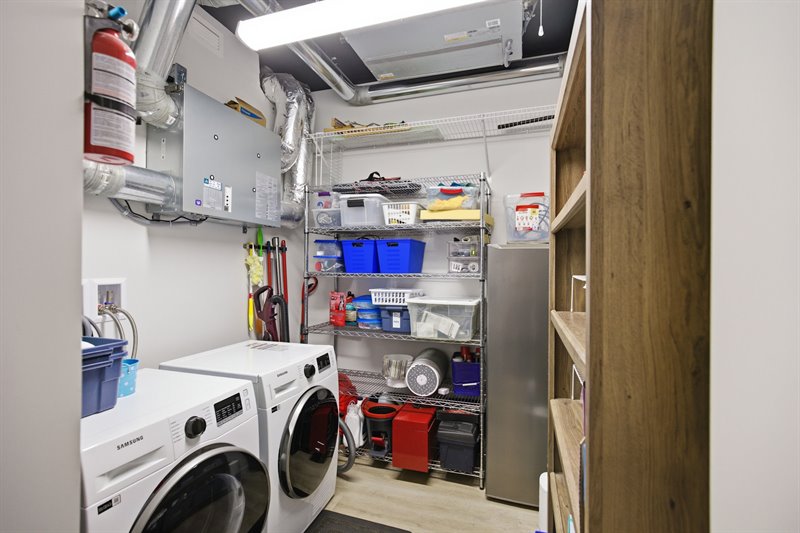 Laundry Room | Pantry
