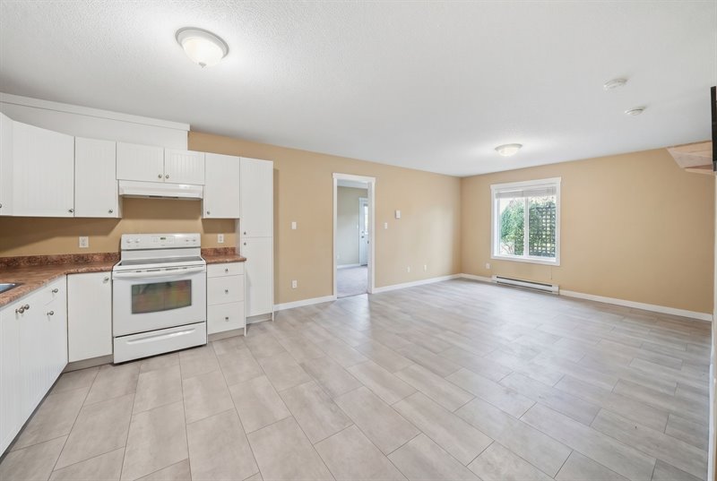 Suite - Main Living Area