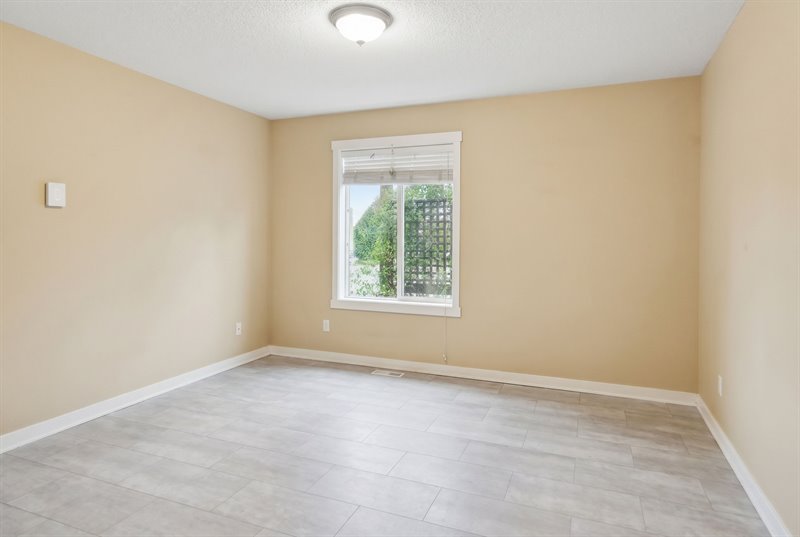Suite - Living Room