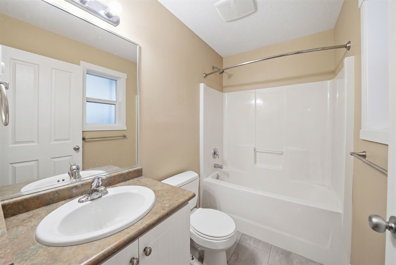 Suite - Bath