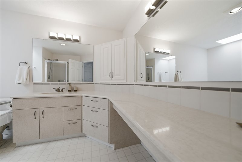 Ensuite