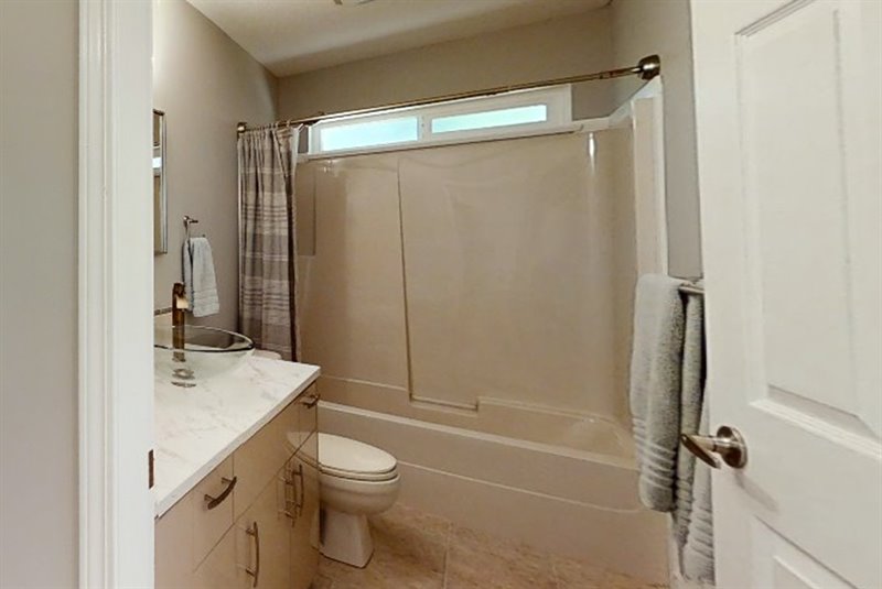 Main Bath