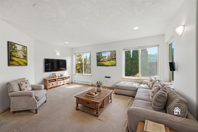 Family Room (Virtual Staging)