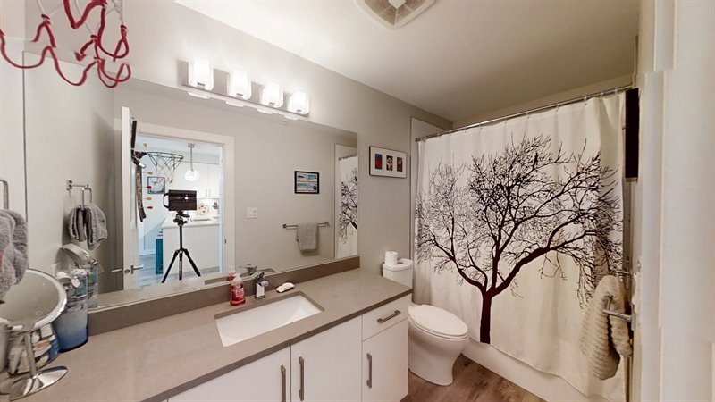 Main Bath