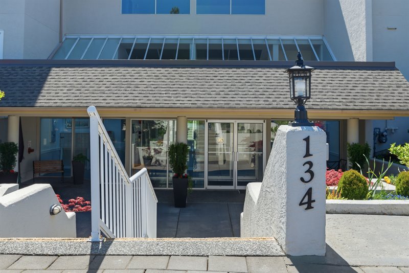 Entry to Lobby