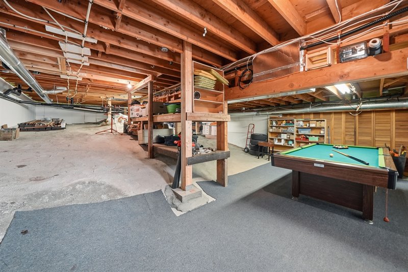 Overheight Crawl Space