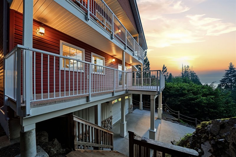 Exterior (Twilight)