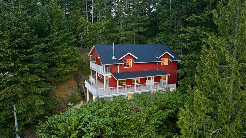 Aerial Exterior