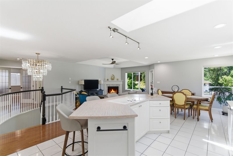 Kitchen | Living Room