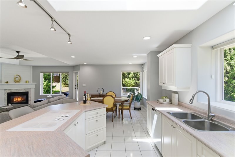 Kitchen | Nook