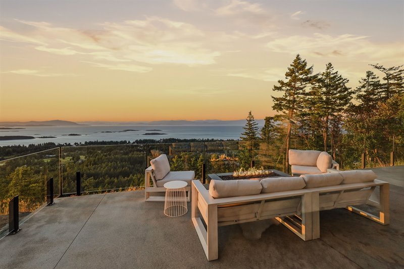 Patio (Twilight)