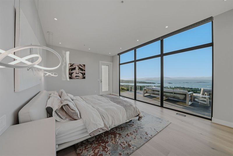 Primary Bedroom Suite 