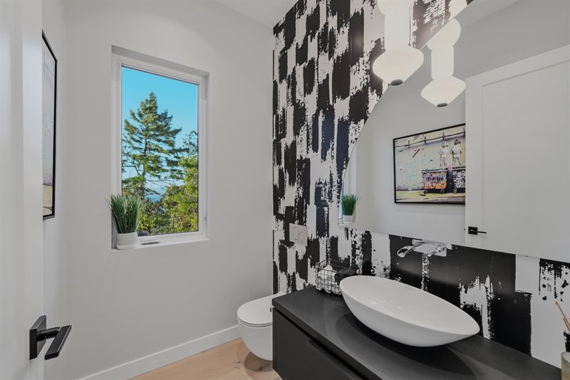Powder Room