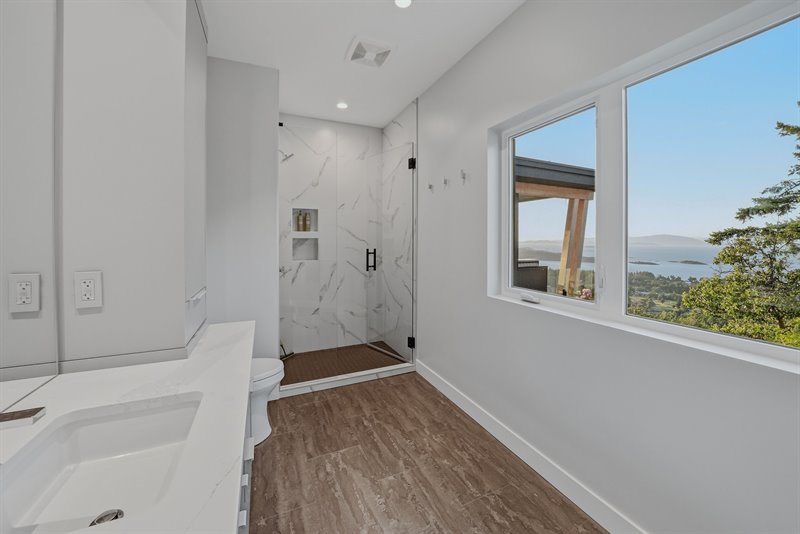 Main Bath