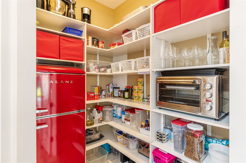 Walk-In Pantry