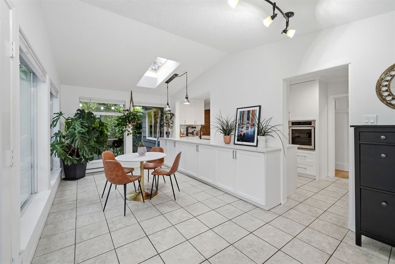Sunroom | Nook