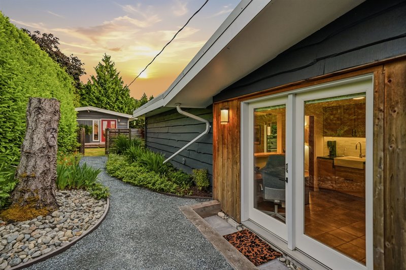Guest Cottage - Secondary Access