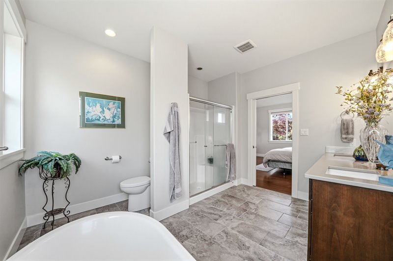 Ensuite