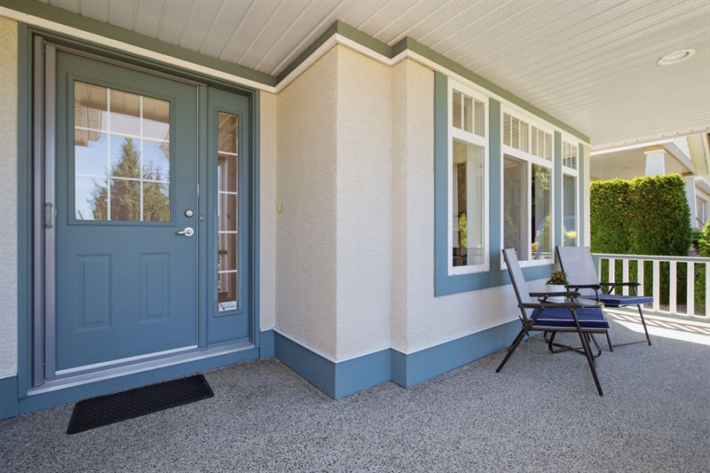 Covered Porch & Entry