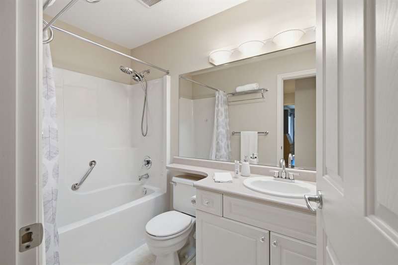 Main Bath